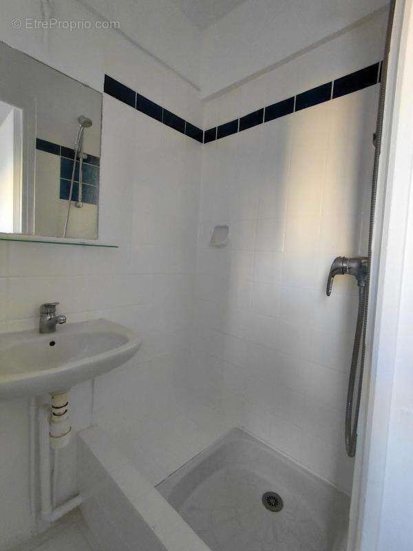 Appartement à PARIS-8E