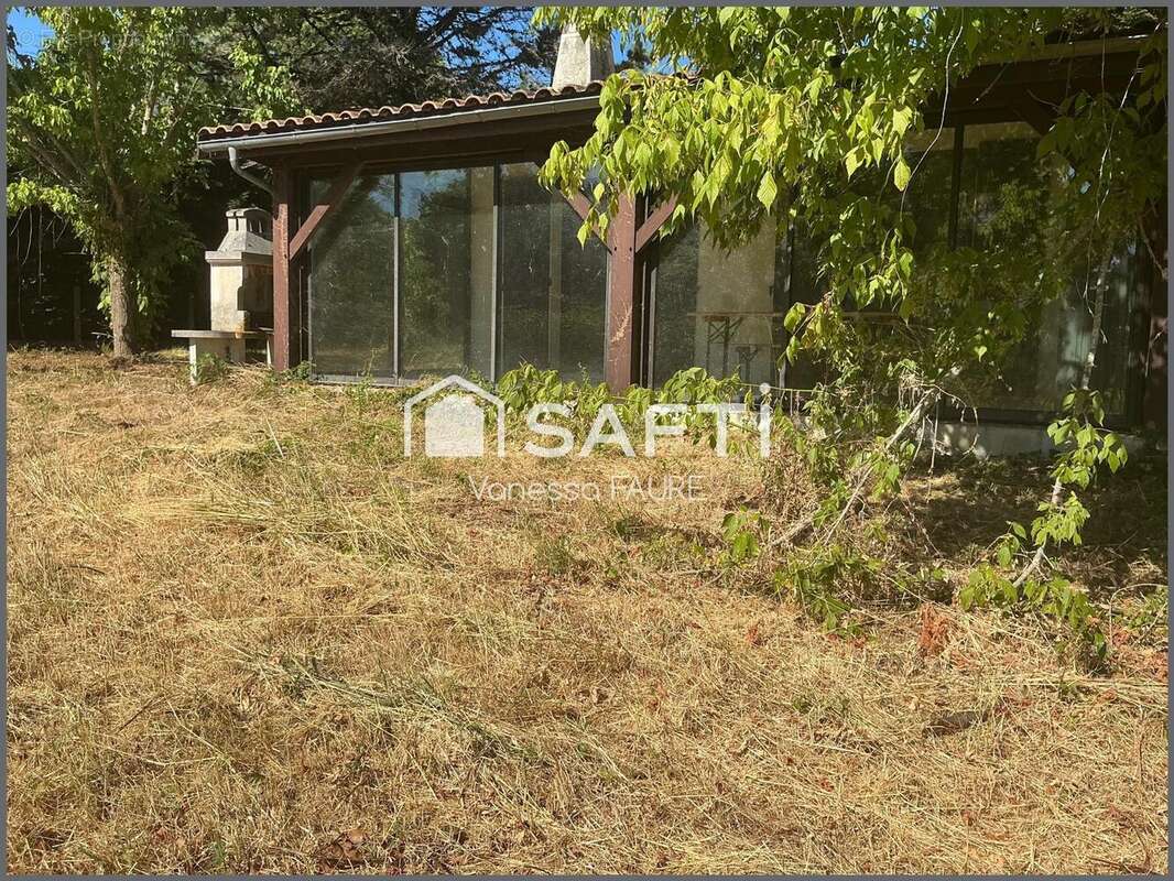 Maison 150 m² à La Sauve  - photo 3