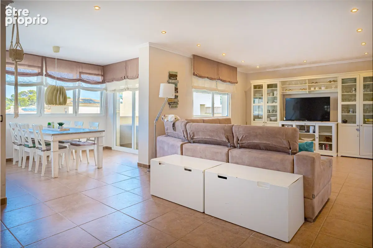 Photo Maison à Lafeline au prix de 649 900€