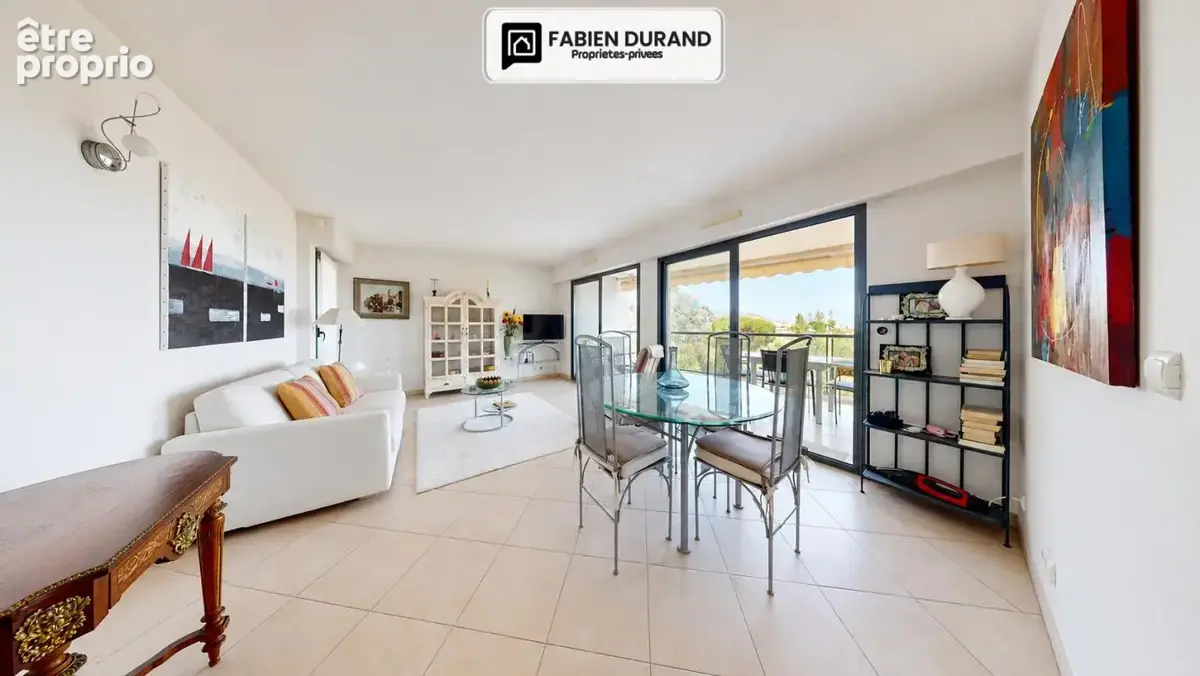 Cannes plage du midi 700m 3 pièces 71,8 m² deux terrasses 22 m²  piscine  garage -   aperçu mer - photo 8