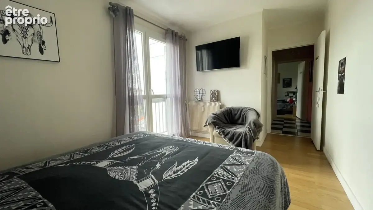 Appartement 3 pièces 80 m² à vendre à Chamalieres (63400) - photo 7