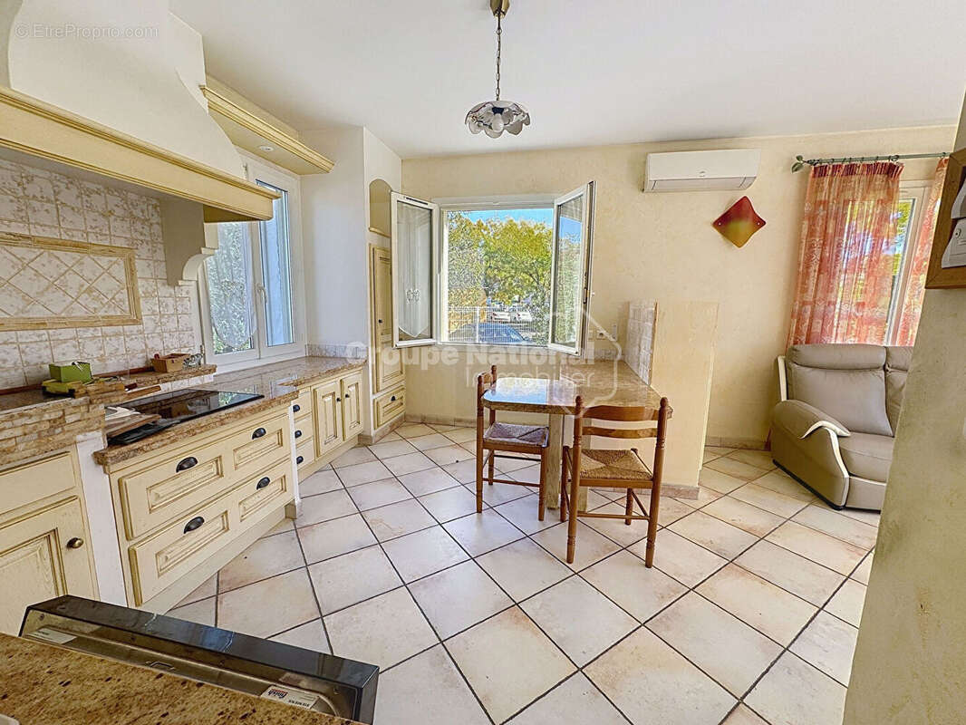 Maison à CHEVAL-BLANC