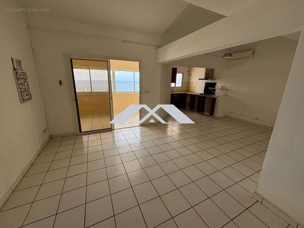 Appartement à SAINT-PIERRE