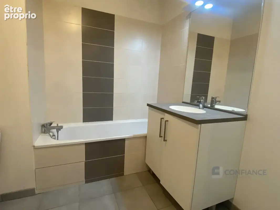 Appartement 2 pièces 38 m² à vendre à Rillieux-La-Pape (69140) - photo 7