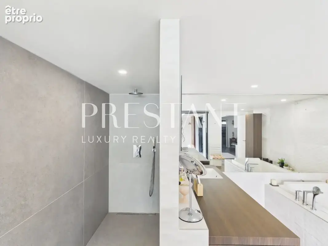 Villa d'architecte de 240 m² à Chiberta, vue mer depuis le toit-terrasse - photo 14