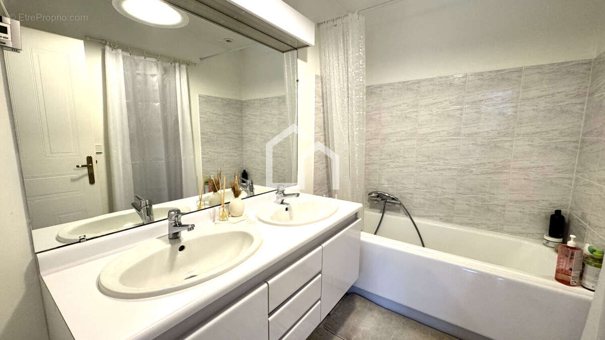 Maison à VERNOUILLET