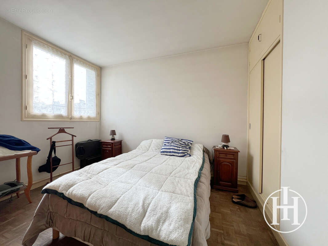 Appartement à SAINT-AMAND-MONTROND
