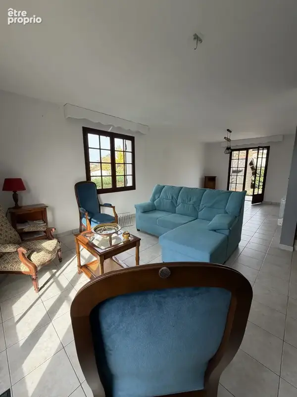 Maison avec sous-sol total pouvant permettre deux logements - photo 13