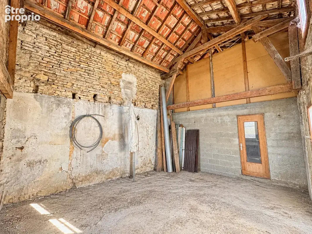 Beaune, quartier de la gare - maison de caractère en pierre - habitation ou activité professionnelle - photo 14