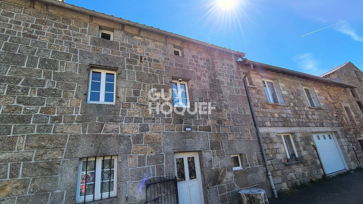 Maison à GREZES
