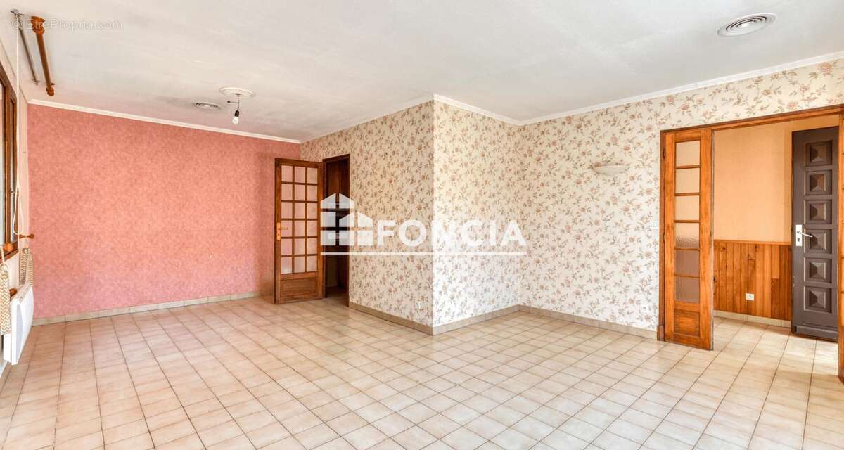 Maison à LUC-SUR-ORBIEU