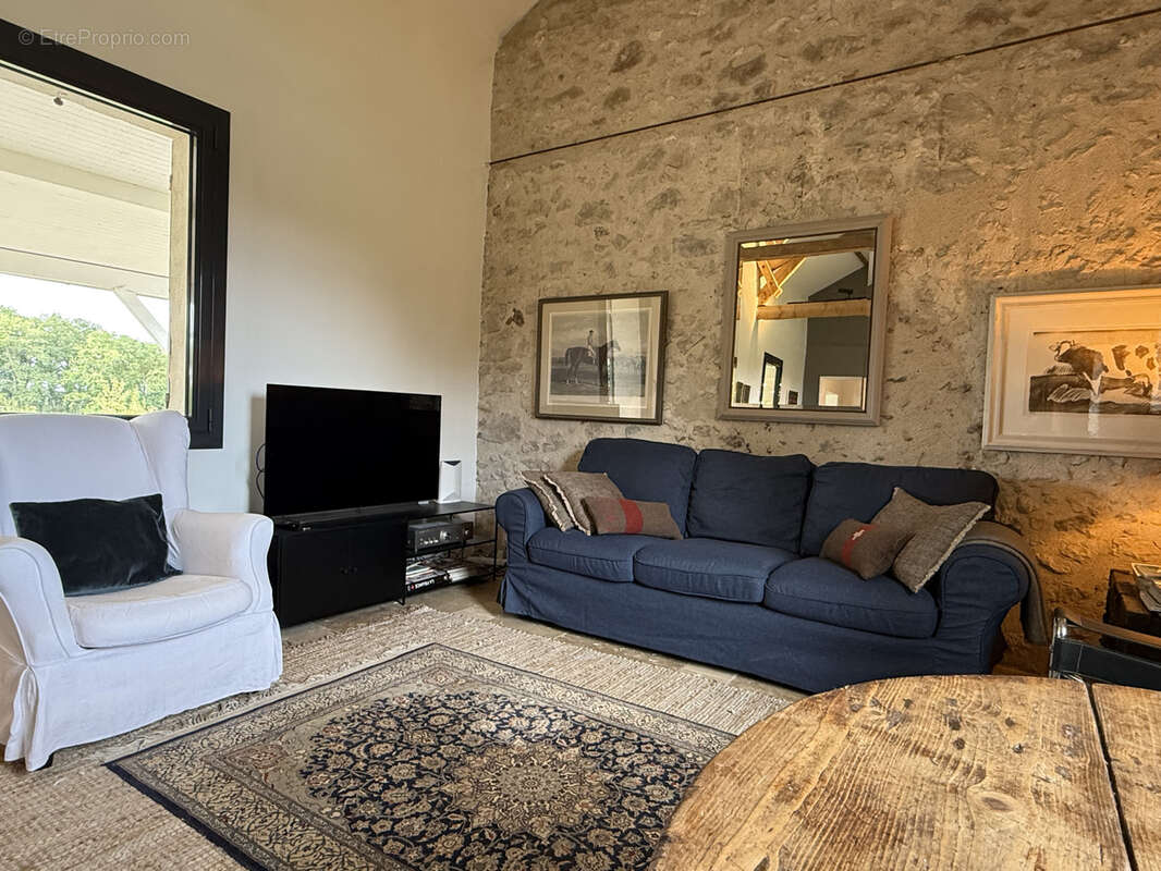 Maison à LA SAUVETAT-SUR-LEDE