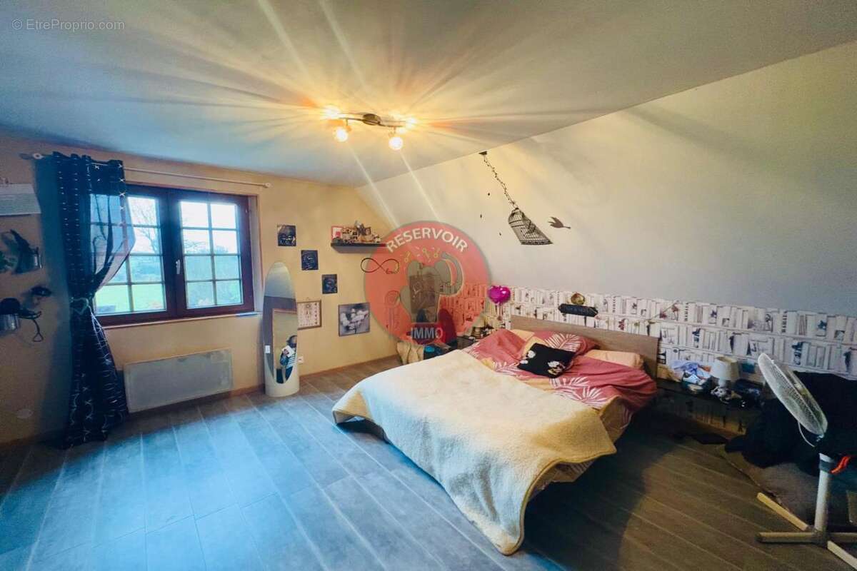 Maison à PRECY-SOUS-THIL