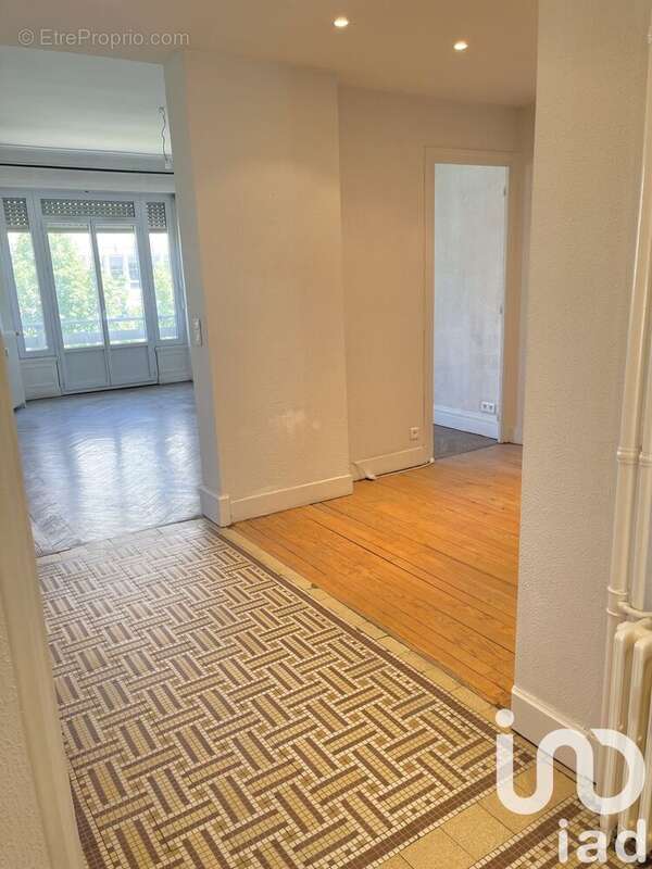 Photo 6 - Appartement à SAINT-ETIENNE