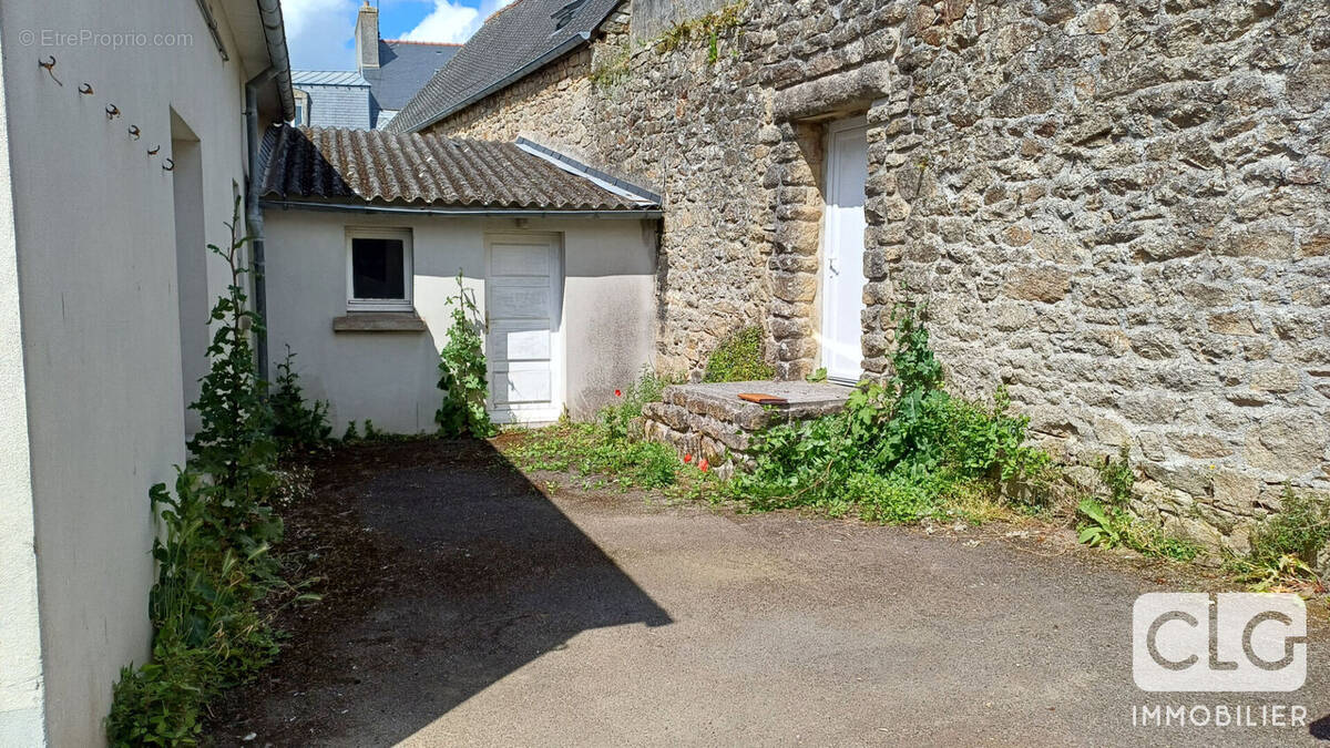 Maison à PONT-L'ABBE