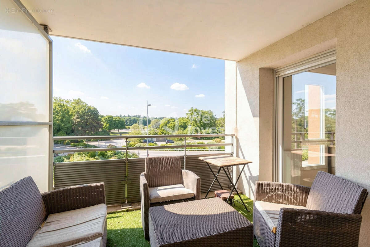 Appartement à BRON