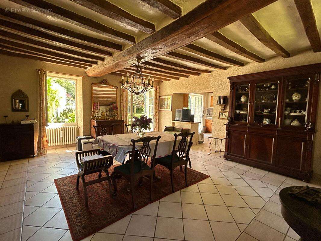 Maison à BOUERE