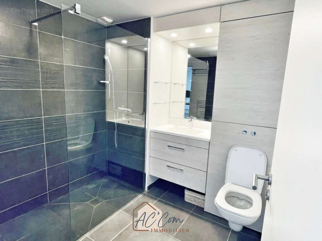 EXCLUSIVITÉ - Appartement T2 de 43m2 avec terrasse de 11 m2 - Résidence récente - Sormiou 13009 - photo 6