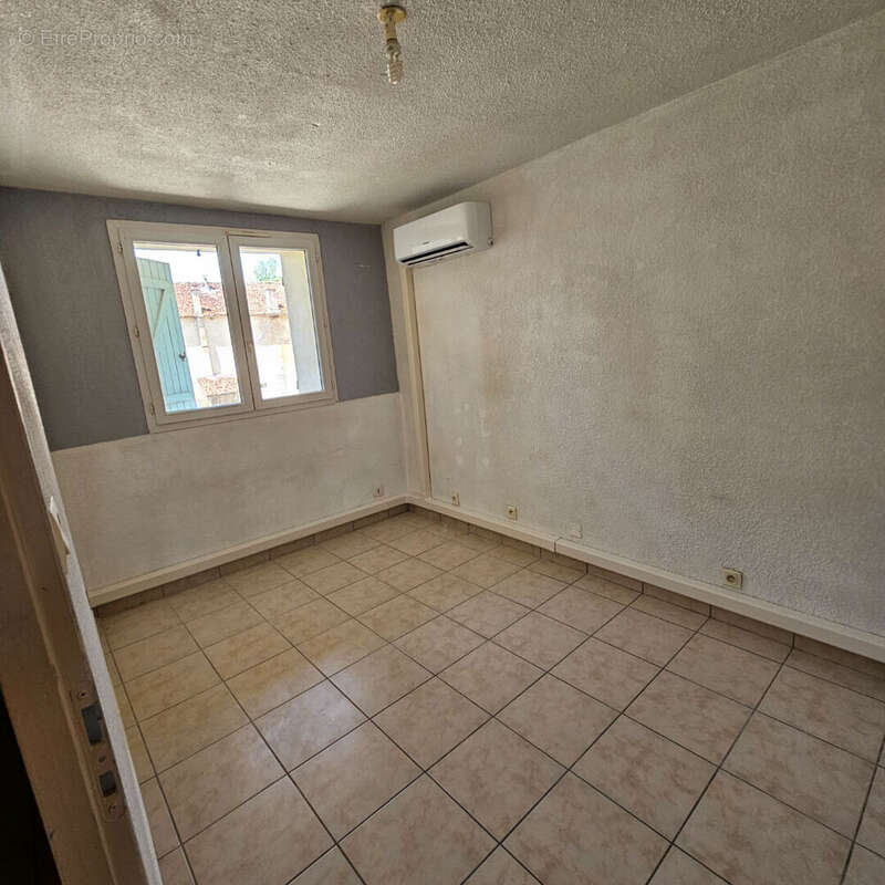 Maison jumelée à Brens  65.6 m2 + terrasse + jardin + 2 parkings - photo 9