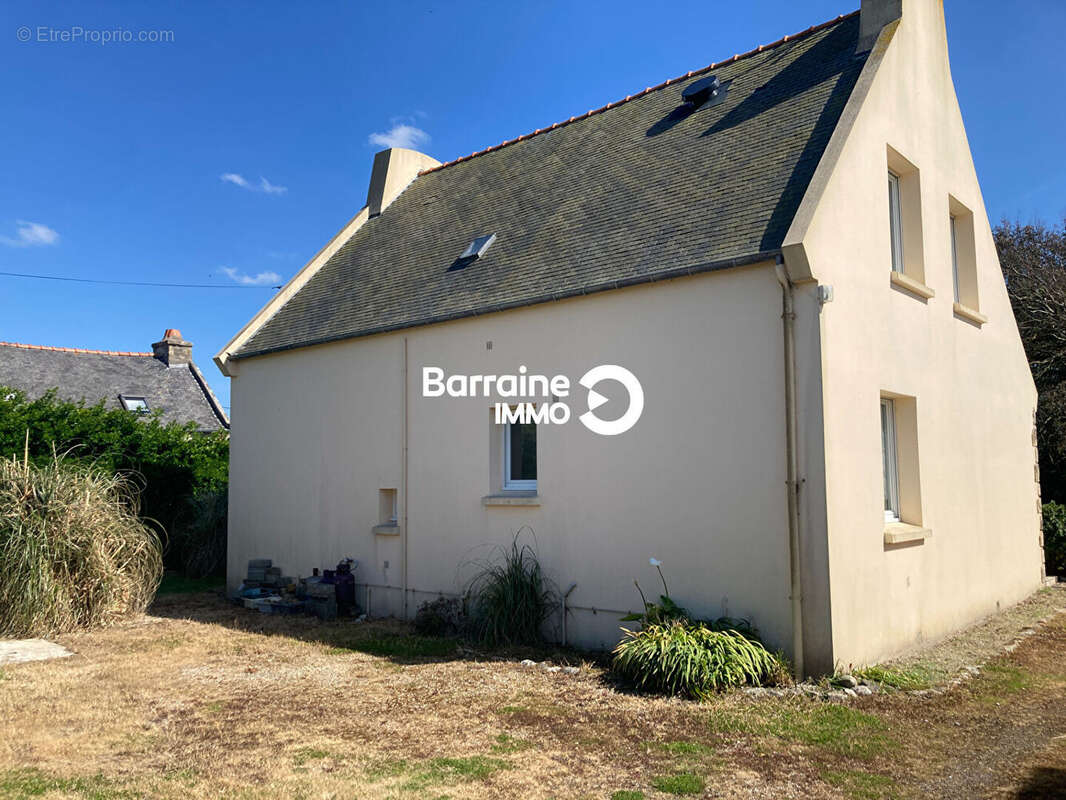Maison à SANTEC