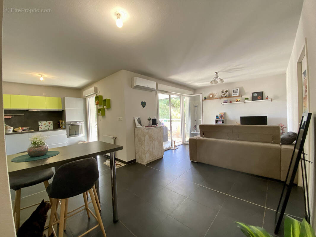 Appartement à SARROLA-CARCOPINO