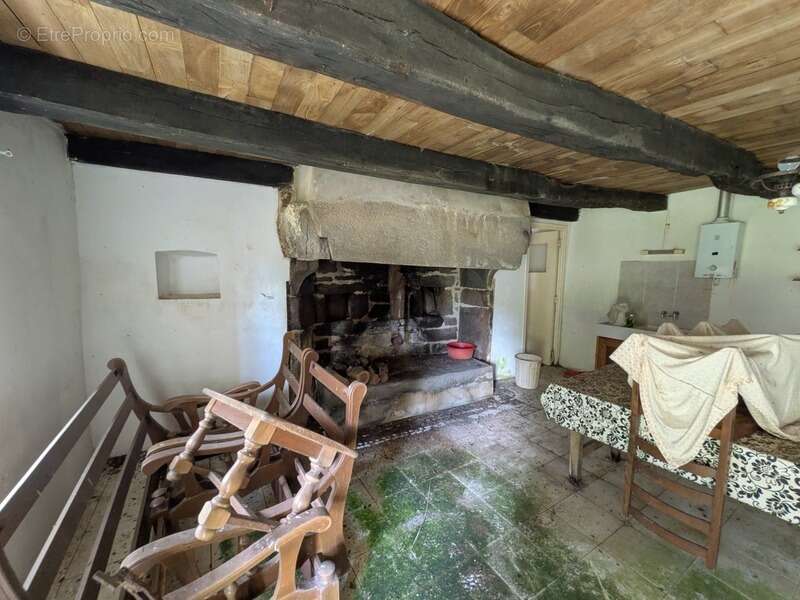 Maison à SEGLIEN