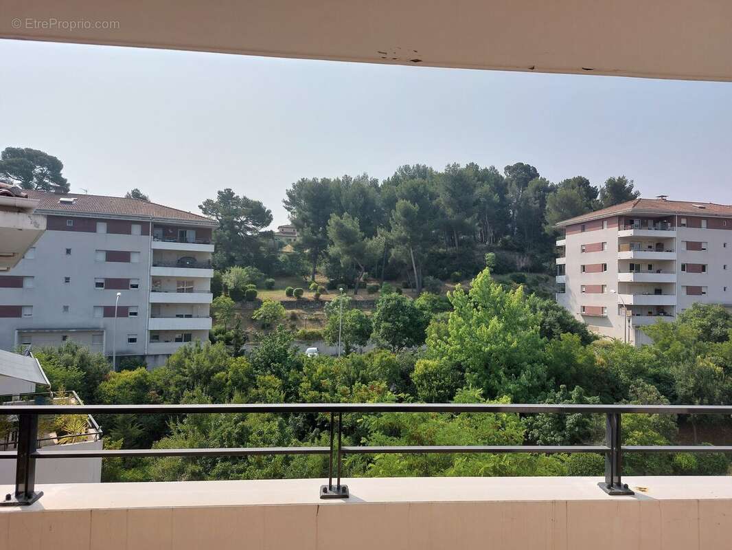 Appartement 81 m² à Marseille-13e  - photo 3