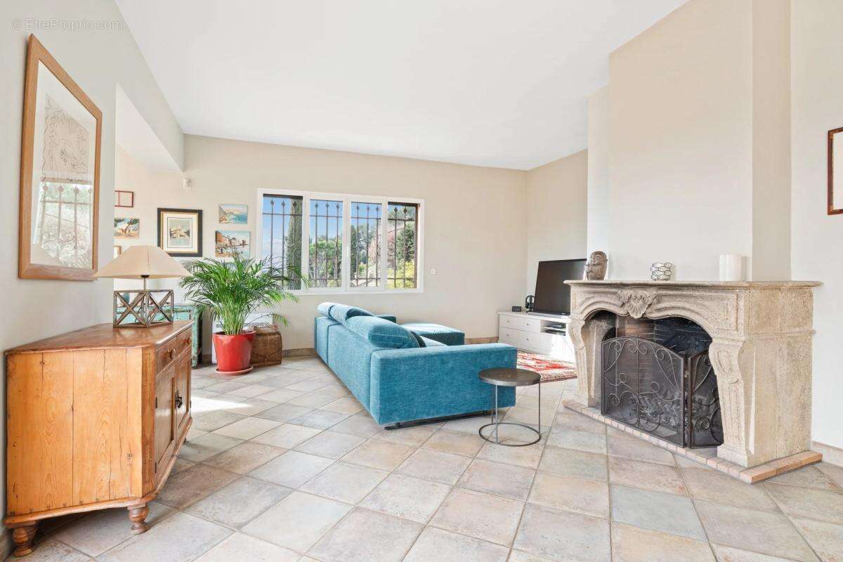 Maison à LA COLLE-SUR-LOUP