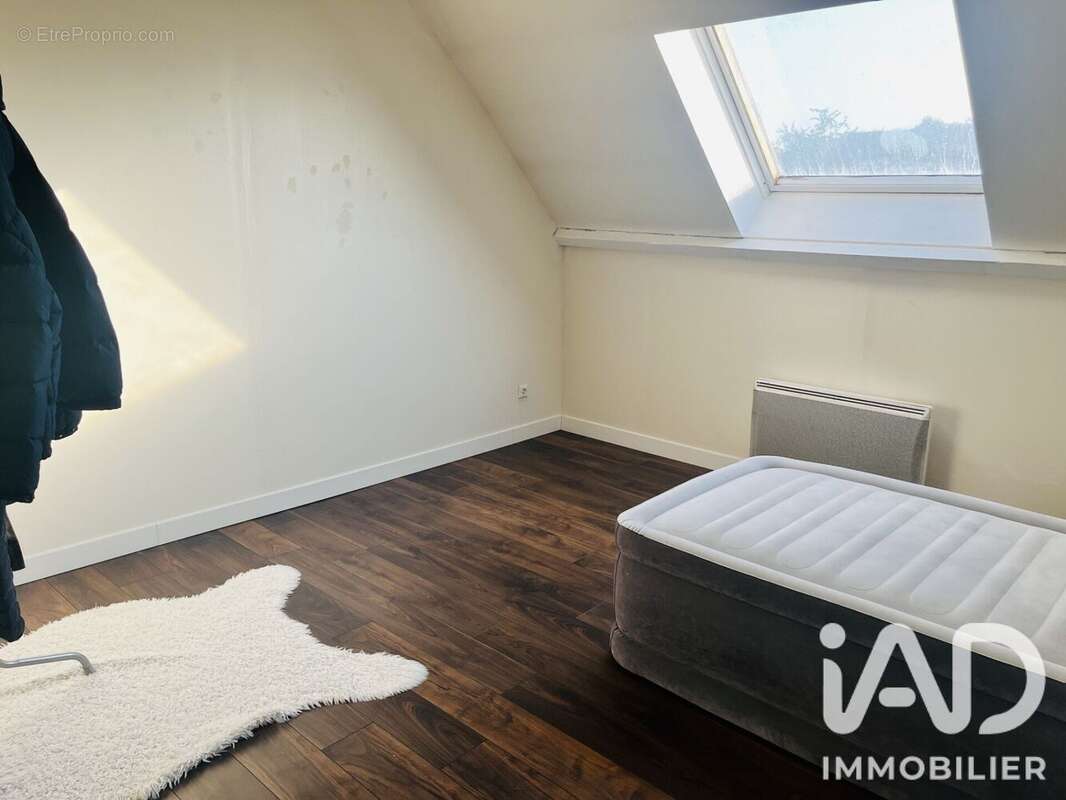 Maison 110 m² à Ablis  - photo 7