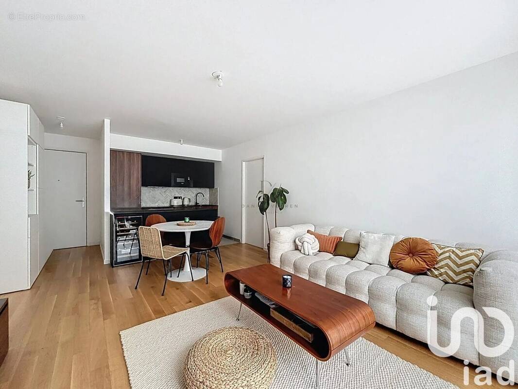 Photo 1 - Appartement à CLAMART