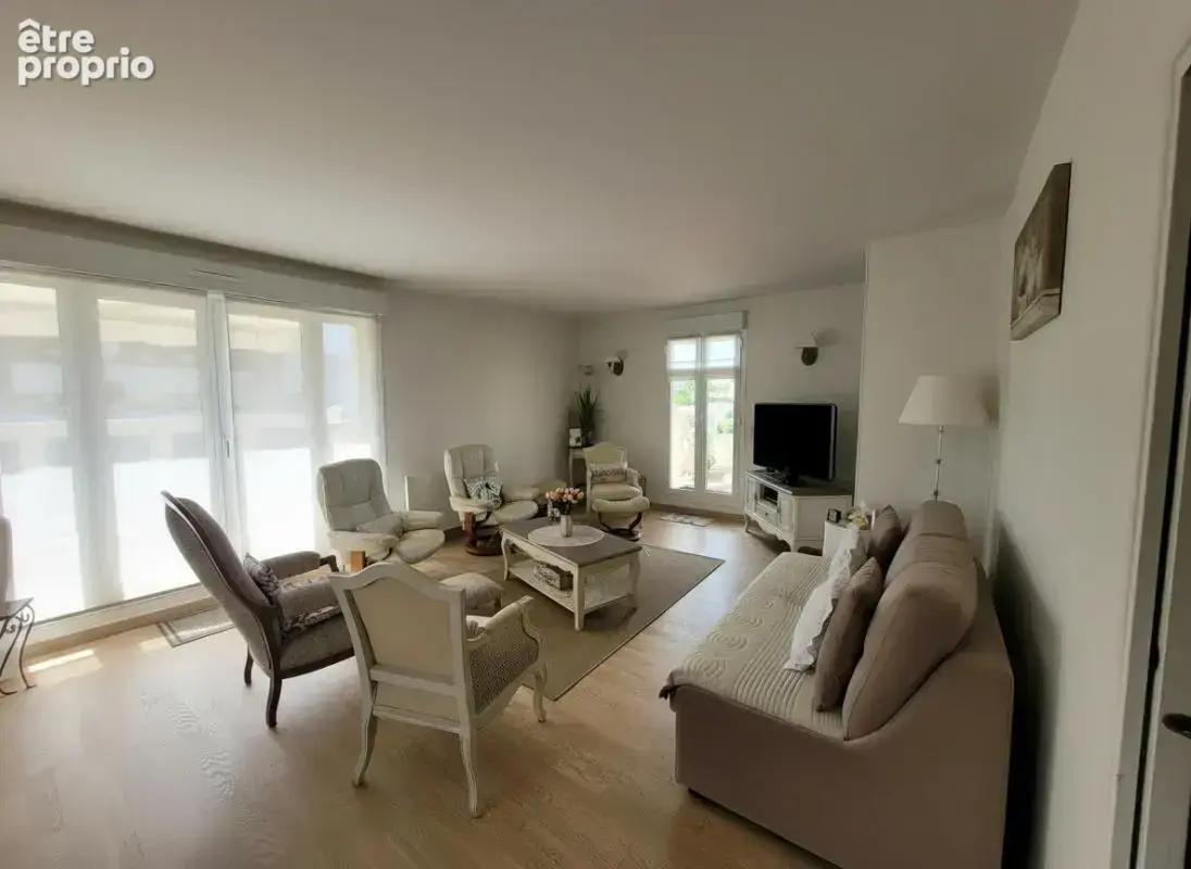 Appartement Duplex, Vue Lac Enghien Les Bains 5 pièce(s) 124.29 m2 - photo 3