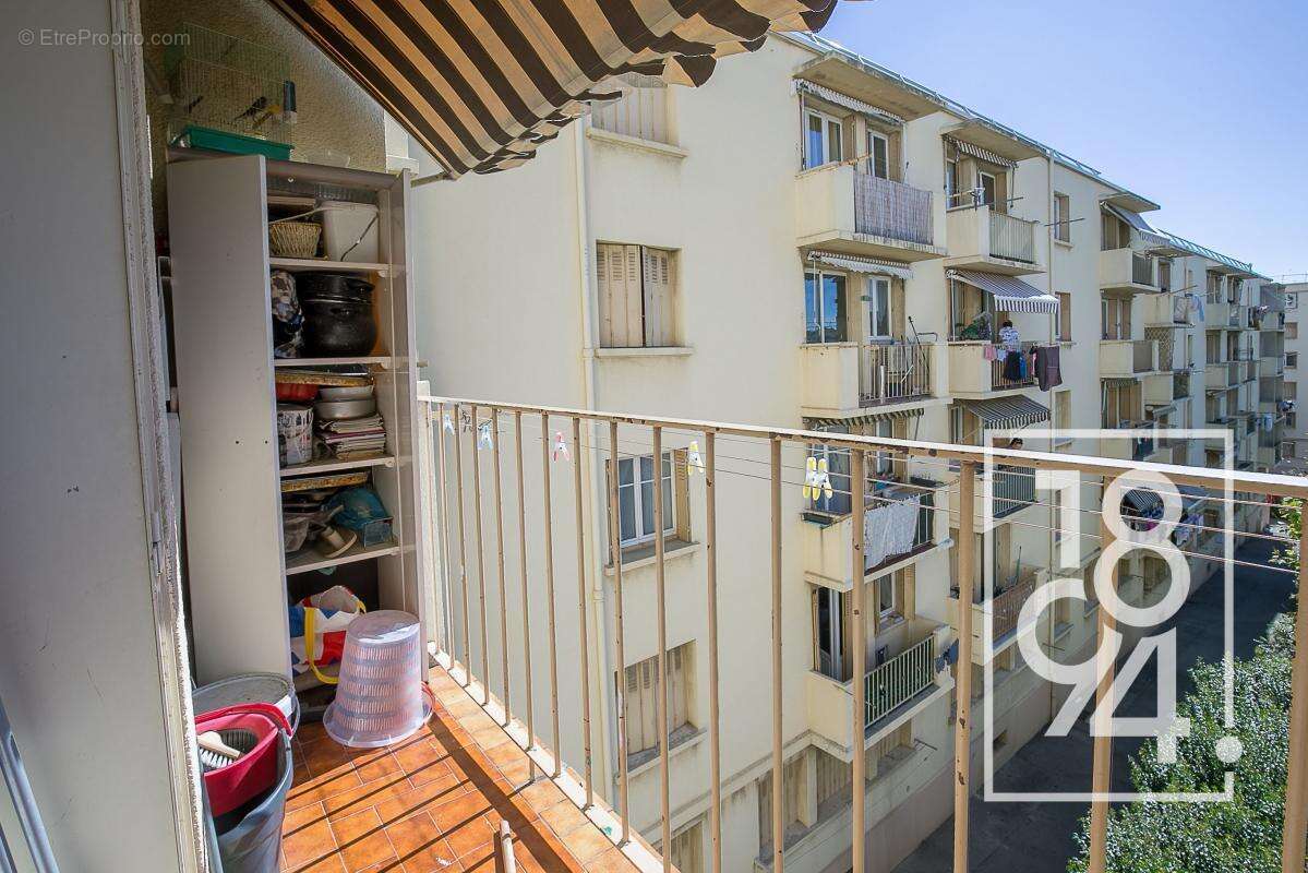 Appartement à MARSEILLE-14E