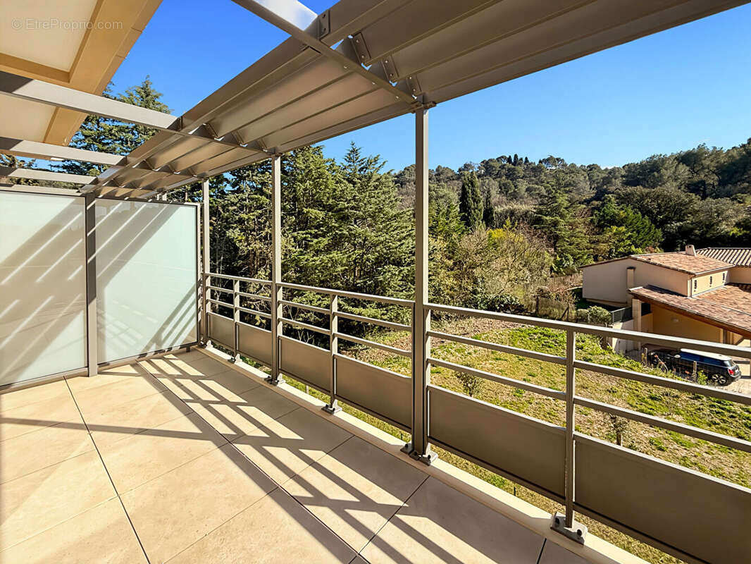 Appartement à AIX-EN-PROVENCE