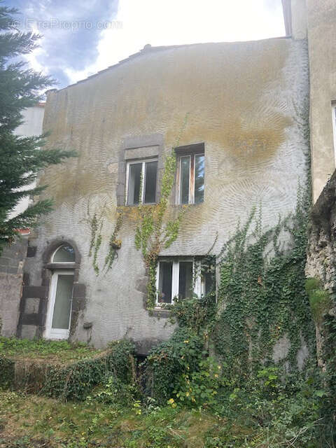 Maison à ENNEZAT