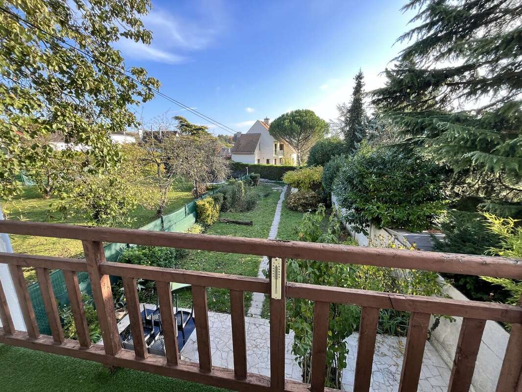 Maison à LA FRETTE-SUR-SEINE