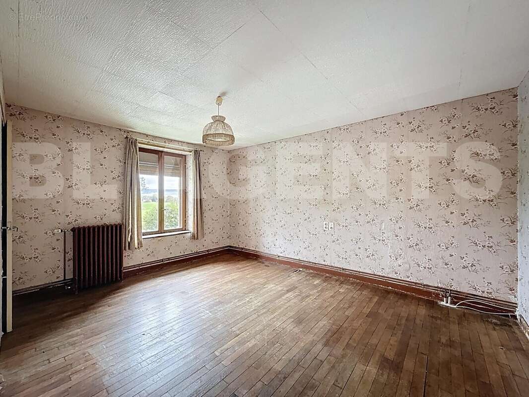 nicolay_00001 - Maison à LUZY-SAINT-MARTIN