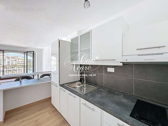 Appartement à COGOLIN