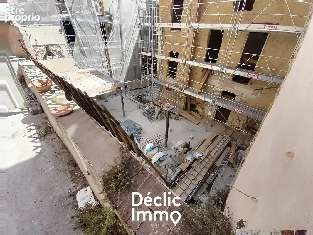 2 appartements a vendre - 1er et 2eme etage - 77m2 - a renover entierement - grasse - photo 11