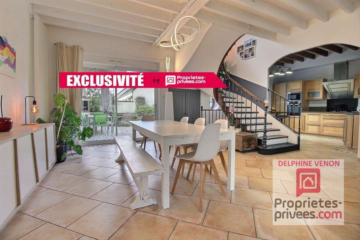 Exclusivité - Maison bourgeoise de 225 m² classe énergie C avec double garage et jardin en centre ville de Châteauneuf sur Loire - photo 4