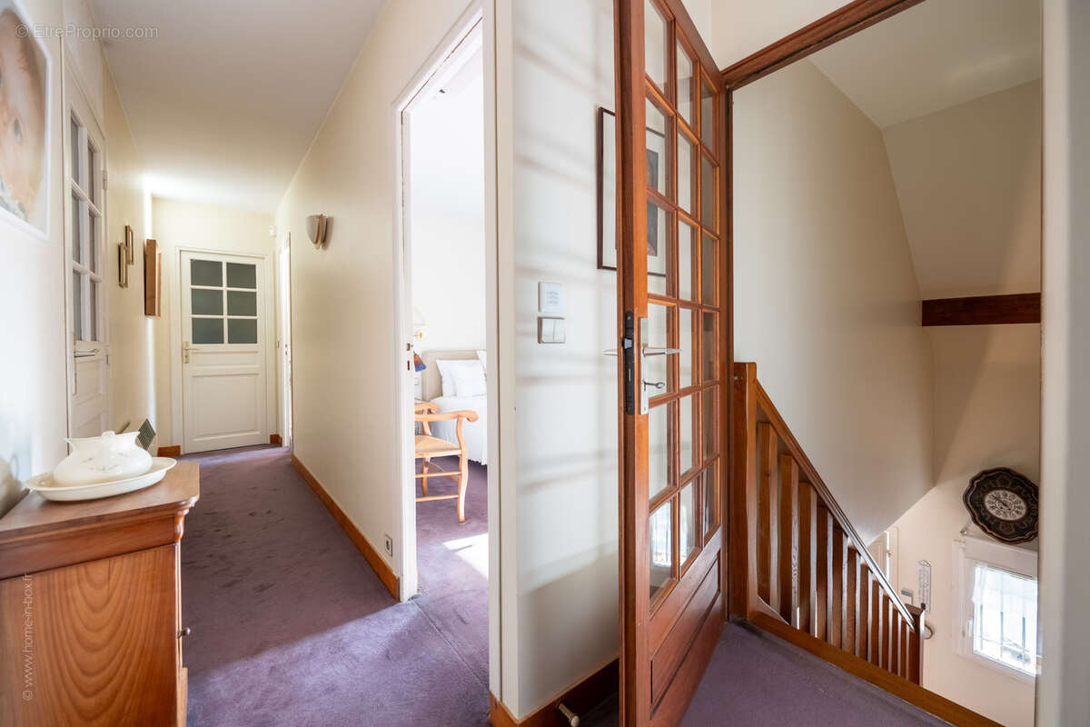 Maison à SAINT-MAUR-DES-FOSSES