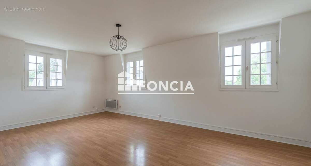 Appartement à CHATENAY-MALABRY