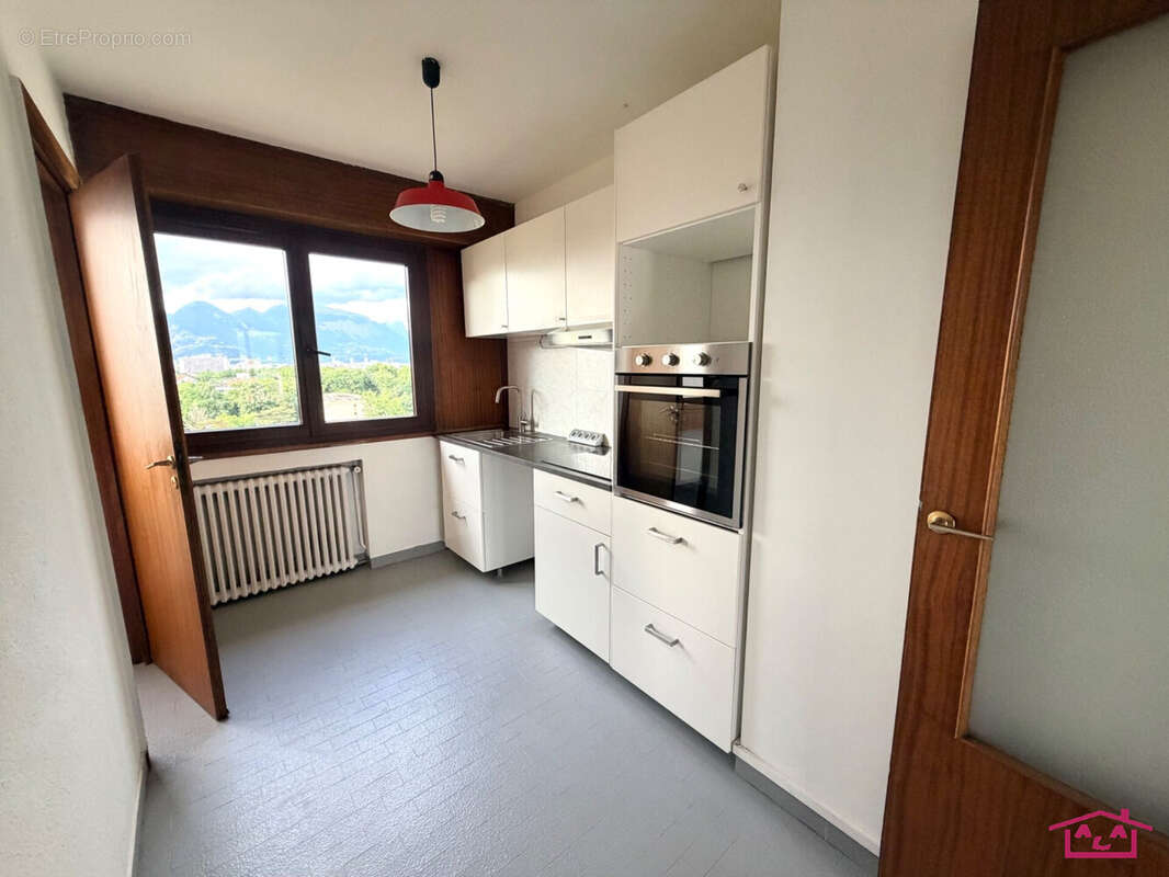 Appartement à ECHIROLLES