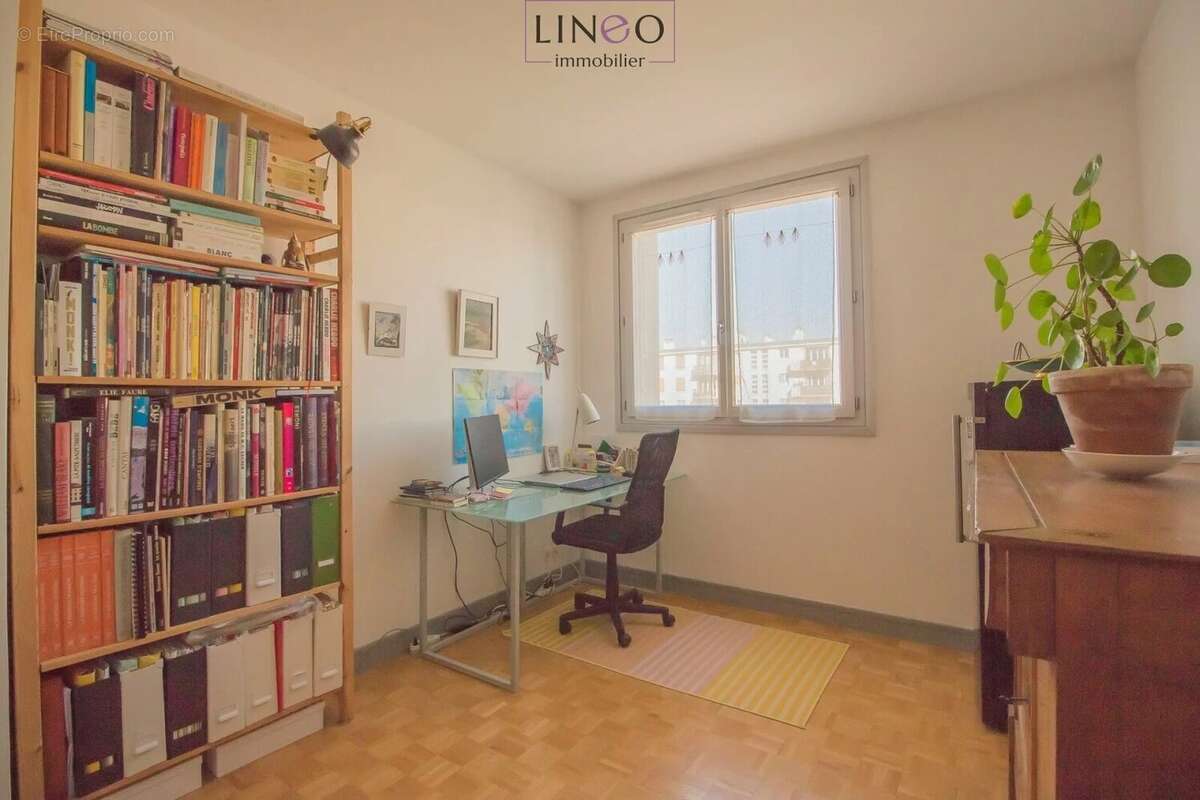 Appartement à CHOISY-LE-ROI