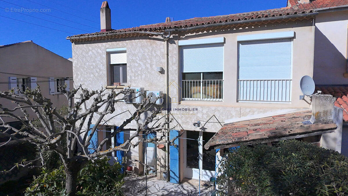 Maison à PERTUIS