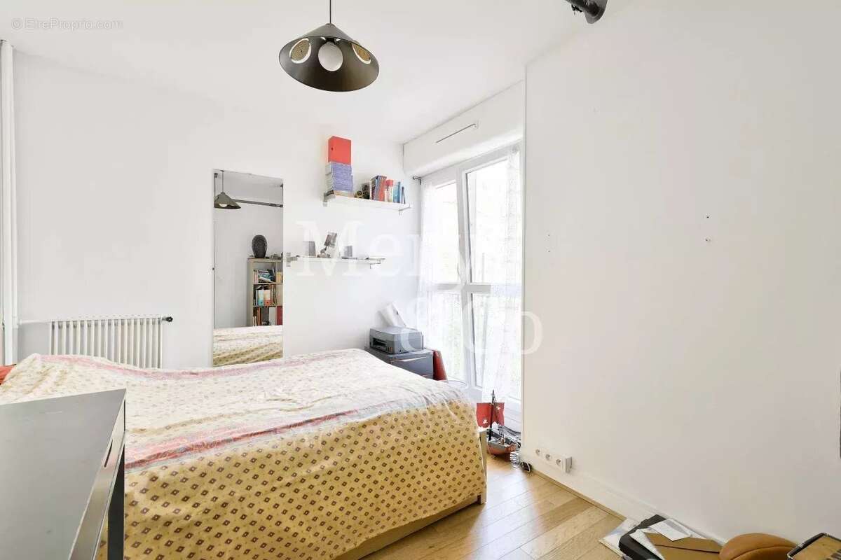 Appartement à LE PLESSIS-ROBINSON