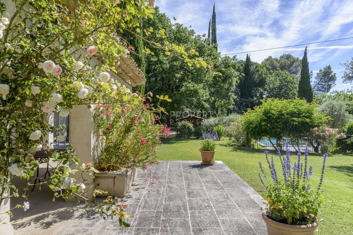 Maison à LOURMARIN
