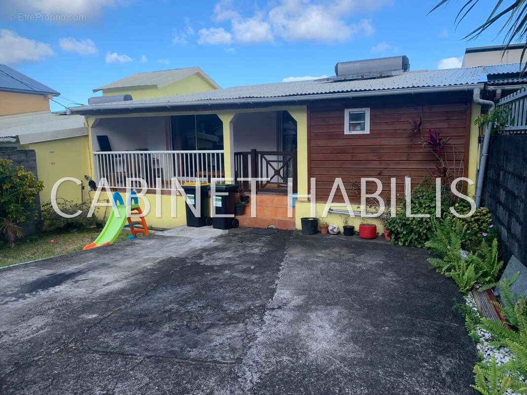 Maison à SAINT-PHILIPPE