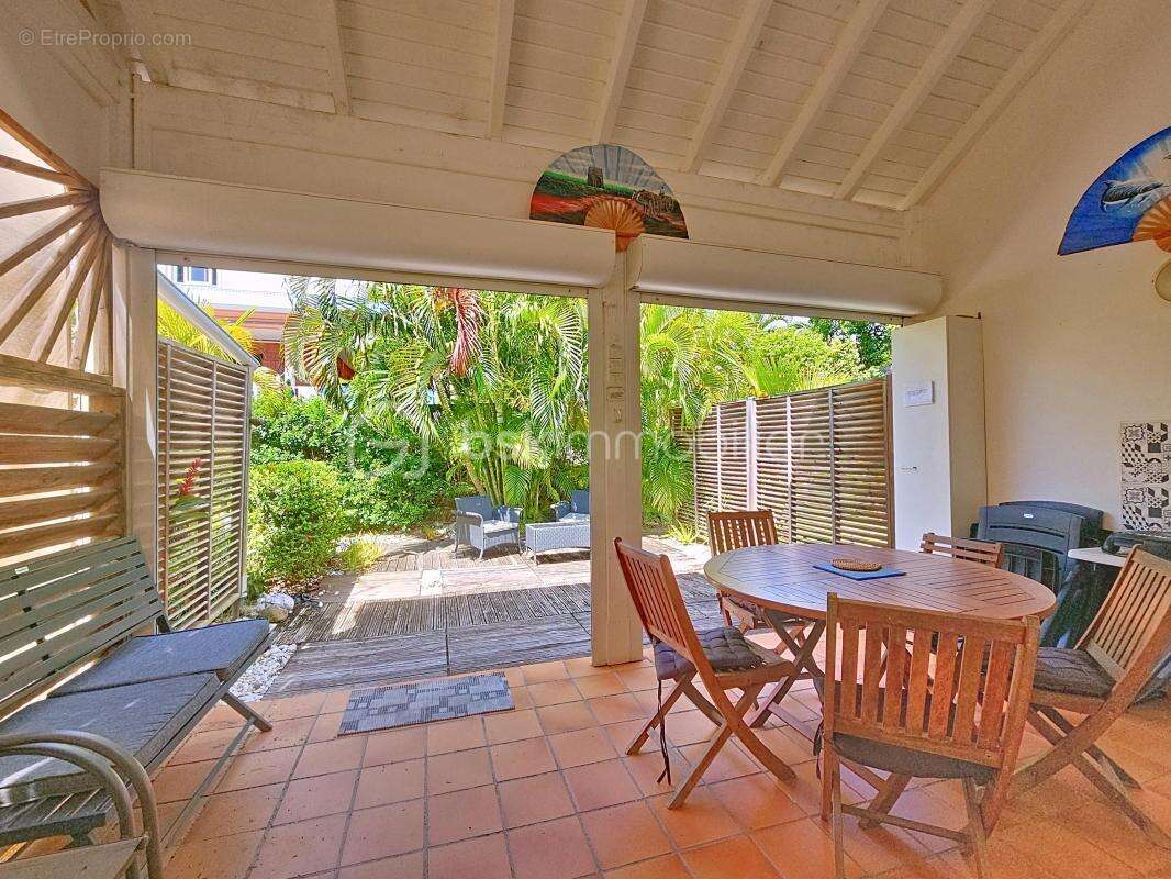 Maison à SAINT-FRANCOIS