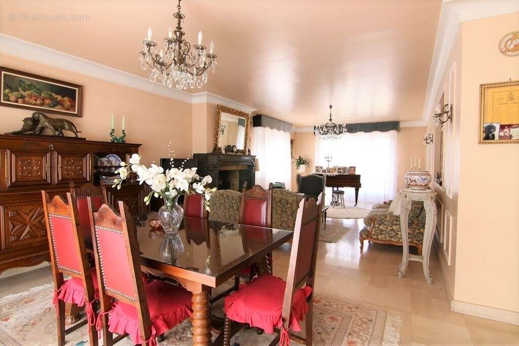 Maison à TOURNAN-EN-BRIE