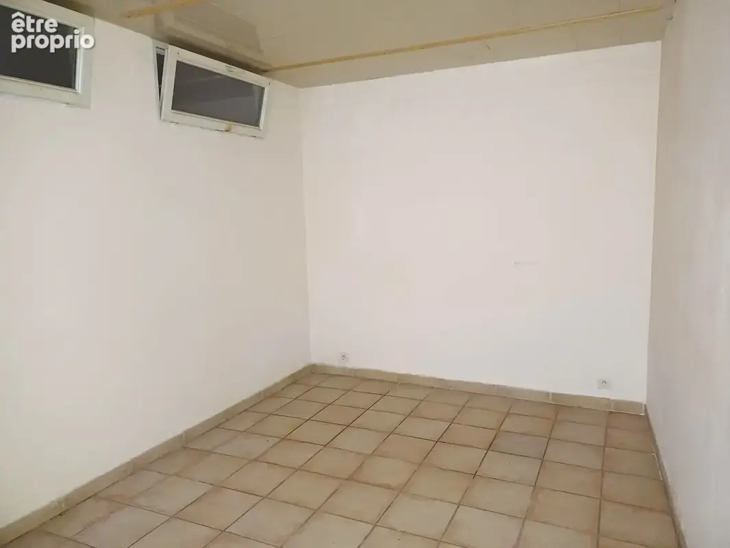 Appartement 67 m2 en rez-de-chaussée : rendement locatif brute de 11 % ! - photo 6